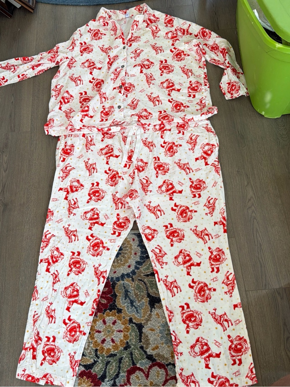 Old Navy Red & White Holiday Santa Pajama Set Flannel Reindeer 3X